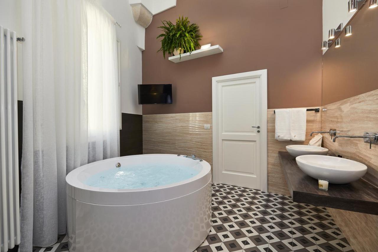 Donna Teresa Guest House Lecce Exterior foto
